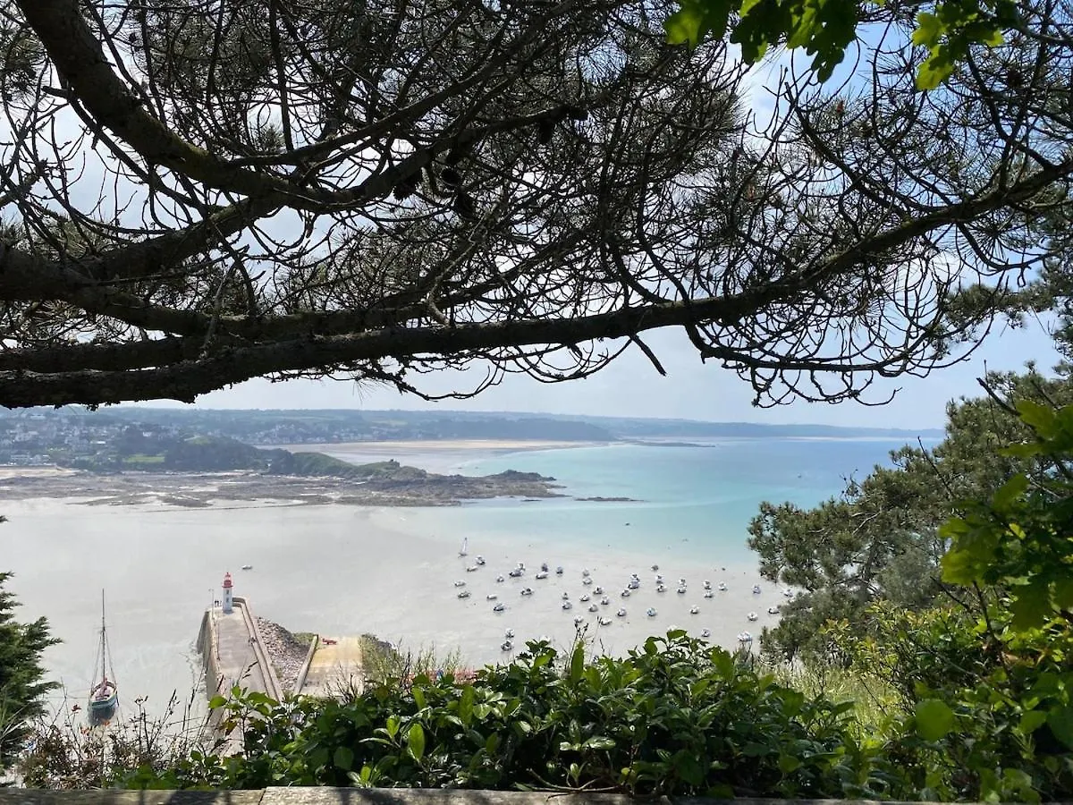 Maison Lumineuse Avec Jardin A 5Min Du Cap Erquy 0*,  France