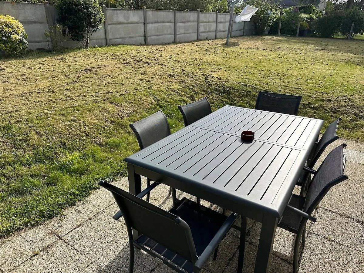 Holiday home Maison Lumineuse Avec Jardin A 5Min Du Cap Erquy